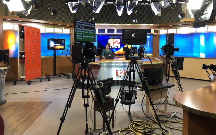 Televisiestudio met cameras
