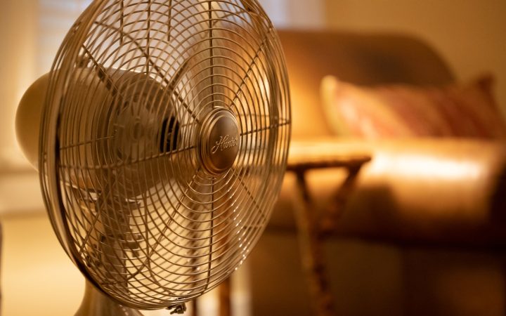 Ventilator in de woonkamer