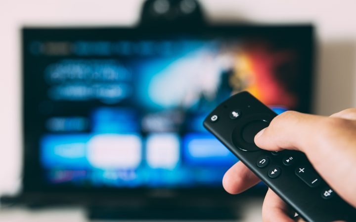Smart-tv met afstandsbediening
