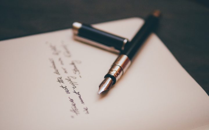 Vulpen op papier voor een testament
